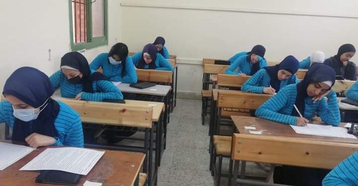 الثانوية العامة «دور ثان».. ضبط 5 حالات غش بامتحان اللغة العربية