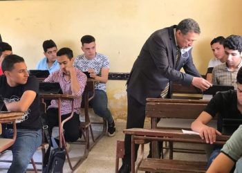 «الديب»: نسبة دخول الطلاب على منصة الامتحانات على التابلت 100٪