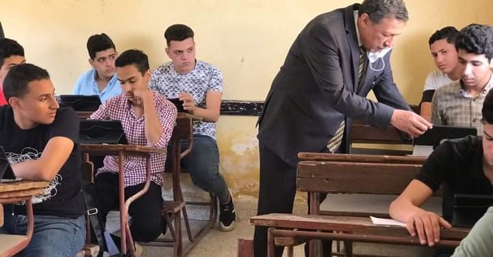 «الديب»: نسبة دخول الطلاب على منصة الامتحانات على التابلت 100٪