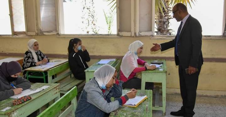 التعليم: اجراءات قانونية فورية لمنع تسريب امتحانات الإعدادية 2023