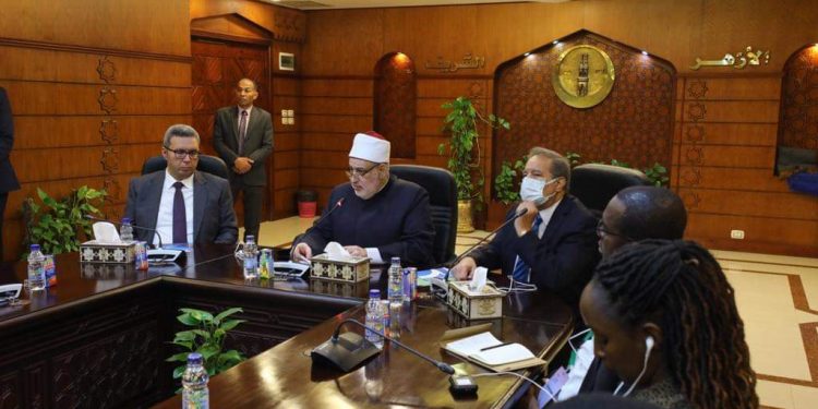 وكيل الأزهر لوفد الإعلاميين الأفارقة: إنكم تشكلون ضمير الأمة الأفريقية