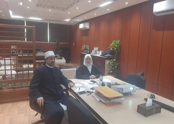 ﻿الوافدين بالأزهر : إجراء اختبار إلكتروني عبر الإنترنت لطلاب سنغافورة