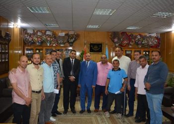 ﻿نائب رئيس جامعة الأزهر يستقبل المجلس الجديد لنقابة العاملين بأسيوط