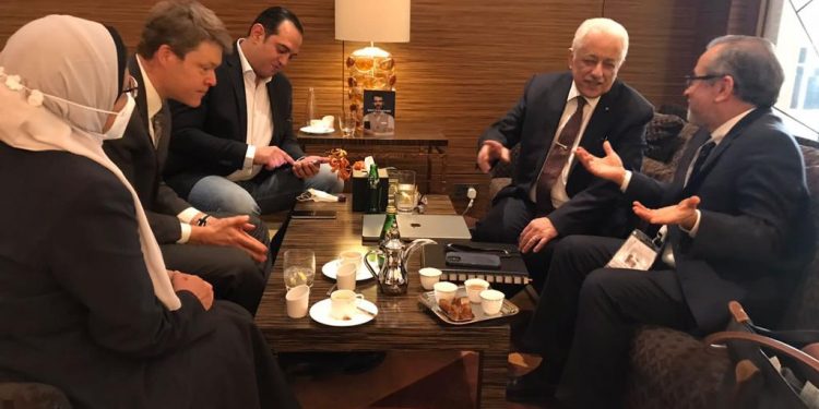 «شوقي» يناقش مع المدير الدولي للتعليم بالبنك الدولي إنجازات مصر