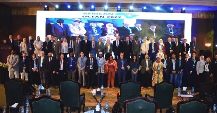المؤتمر الإفريقي لعلوم المحيطات يوصي بحماية مدينة الإسكندرية من الغرق