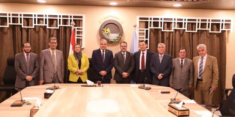 ﻿رئيس جامعة الأزهر يستقبل فريق هيئة ضمان الجودة لمراجعة تجديد اعتماد كلية الدراسات الإسلامية والعربية