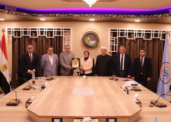 رئيس هيئة ضمان الجودة تشيد بجهود جامعة الأزهر لحصول ٢٧ كليه على شهادة الاعتماد