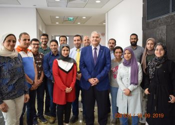 مجمع IEEE يختار أستاذ بمدينة زويل ضمن ستة متميزين على مستوى العالم في مجال الفوتونيات   