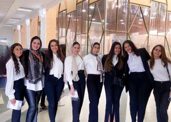 “سهلناها” مشروع تخرج لطلاب كلية الإعلام لمساعدة المرضى 