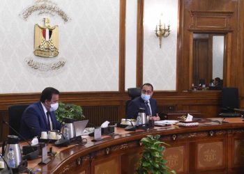 الوزراء يستعرض سبل جذب الاستثمارات ومشاركة القطاع الخاص في قطاعي التعليم والصحة