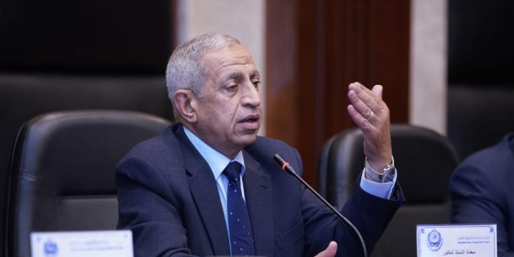 إسماعيل عبدالغفار، رئيس الأكاديمية العربية للعلوم والتكنولوجيا والنقل البحر
