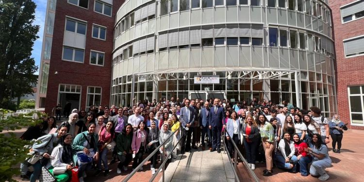 الجامعة الألمانية تحتفل بمرور 20 عامًا على إنشاء أولى الجامعات العابرة للحدود