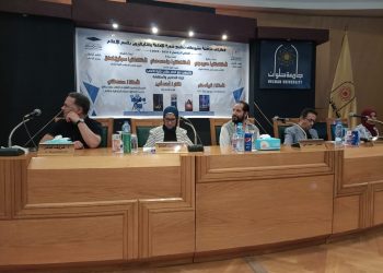 إعلام جامعة حلوان يناقش مشروعات التخرج بشعبة الإذاعة والتلفزيون