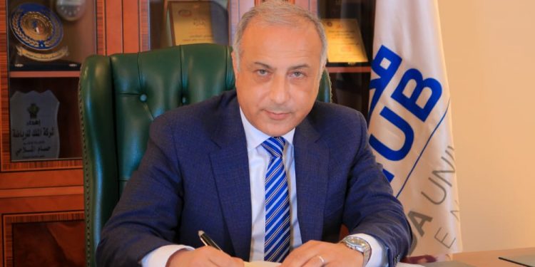 الدكتور حسام الملاحي، رئيس جامعة النهضة