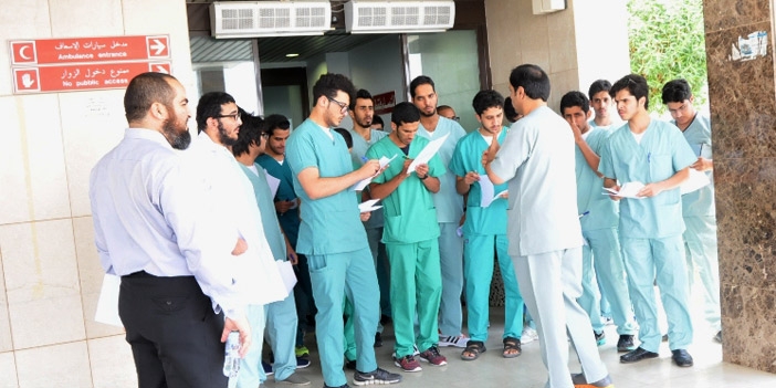 حقيقة استبعاد عدد من المصريين من دخول طب قصر العيني لقبول أعداد كبيرة من الطلاب الوافدين