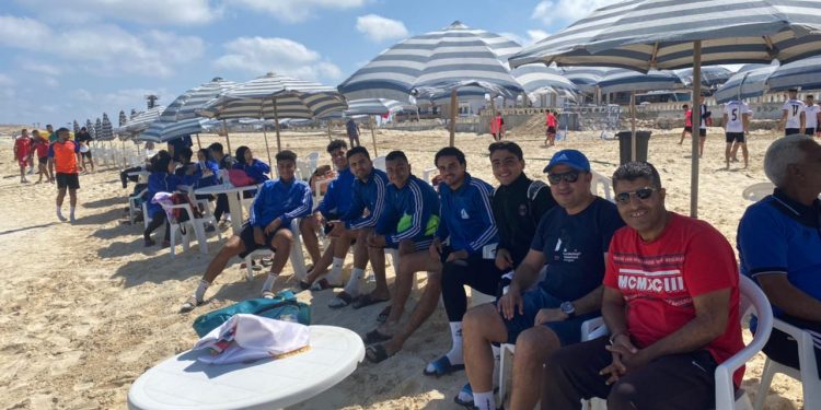 جامعة كفرالشيخ تفوز بكأس بطولة الجامعات للكرة الشاطئية