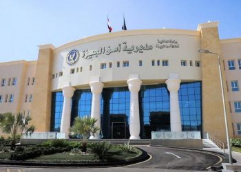 بطعنة في الصدر.. طفلة صومالية تنهى حياة سائق حاول اغتصابها