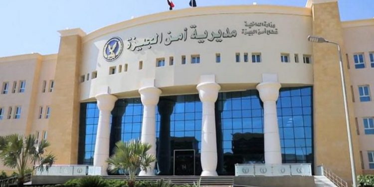 بطعنة في الصدر.. طفلة صومالية تنهى حياة سائق حاول اغتصابها