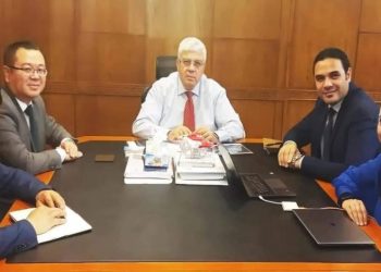 نائب وزير التعليم العالي يبحث آليات التعاون مع وفد من شركة «هواوي» العالمية