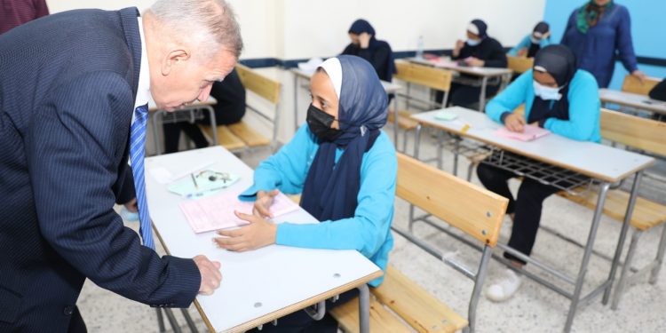 وفاة رئيس لجنة دبلومات بهبوط حاد بالدورة الدموية بسوهاج