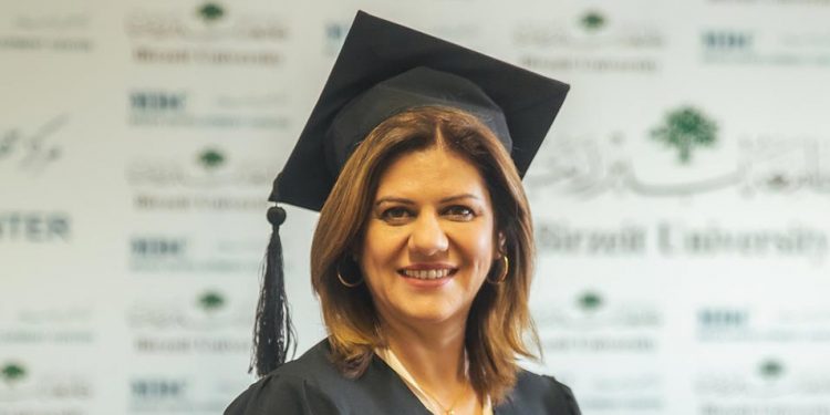 جامعة بيرزيت تطلق منحة دراسية وجائزة للتميز الإعلامي باسم الشهيدة شيرين أبو عاقلة