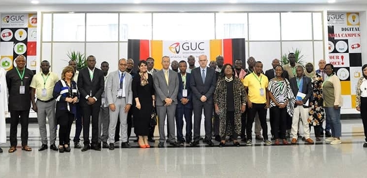 وفد اعلامى رفيع المستوى بالجامعة الالمانية بالقاهرة