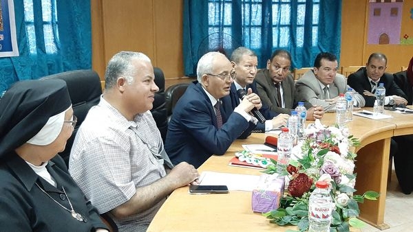 رضا حجازي: الدولة جادة في استكمال منظومة التنمية المهنية لتحقيق الرؤية المستقبلية للتعليم