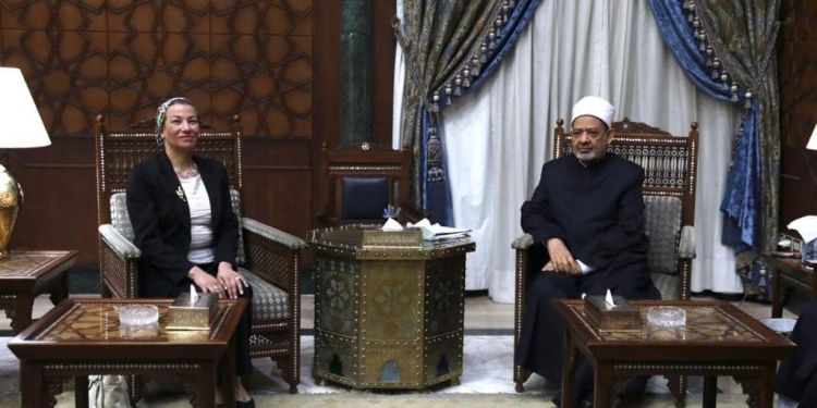 شيخ الأزهر يستقبل وزيرة البيئة ويناقشان الاستعداد لمؤتمر المناخCOP27
