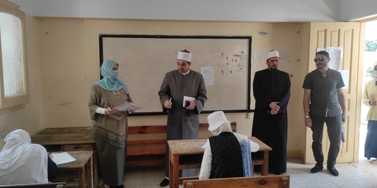 الثانوية الأزهرية 2022.. انضباط وهدوء بامتحان الجغرافيا لشعبة أدبي في الإسكندرية