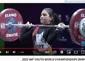 نضال طنطاوي.. قصة فتاة الثانوية الحاصلة على المركز السادس ببطولة العالم لرفع الأثقال