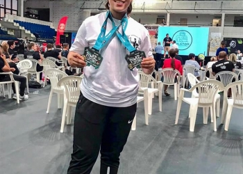 آية سويلم تحصل علي كأس أقوى لاعبة ببطولة أوروبا للقوي البدنية