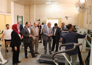 رئيس جامعة الأزهر يتفقد الملاعب والصالات الرياضية بفرع البنات