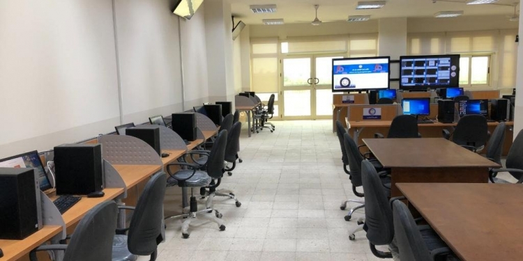 13 الف محاضرة أون لاين خلال عام ..تفعيل تطبيقات الذكاء الاصطناعي بجامعة طنطا  