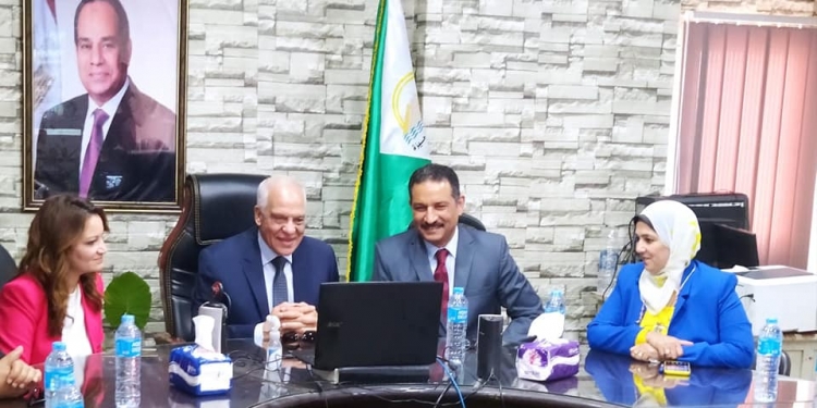 حاولا تحقيق مكاسب شخصية.. استبعاد عضوين من مجلس أمناء مدرسة لغات بالعمرانية