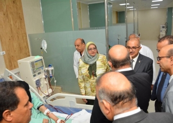 بتكلفة 31 مليون جنيه..رئيس جامعة أسيوط وحدة الكلى الصناعية