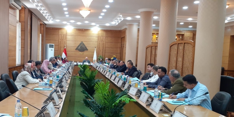 رئيس جامعة بنها يهنئ الرئيس السيسي بذكرى ثورة 30 يونيو