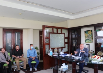 توجيه بتفعيل دور لجنة شباب المعلمين بالمحافظات 