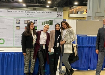 4 طالبات بالجامعة الأمريكية بالقاهرة يطورن خرسانة ذاتية الإنارة لتوفير الطاقة