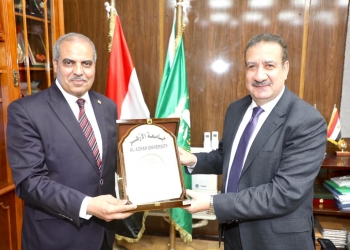 ﻿محافظ المنوفية يشيد بجهود مؤسسة الأزهر الشريف في خدمة المجتمع