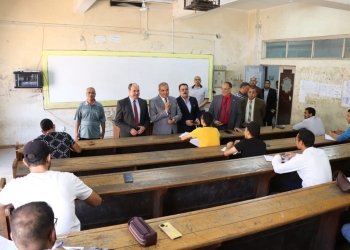 ﻿رئيس جامعة الأزهر يشيد بمستوى الانضباط داخل لجان امتحانات كلية التربية