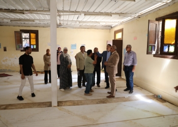 ﻿رئيس جامعة الأزهر يتفقد مسجد فرع البنات ويطالب بتطويره
