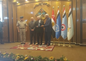 «الزناتى» يشهد ختام الدورة  ال 52 للمعلمين عن استراتيجيات الأمن القومى