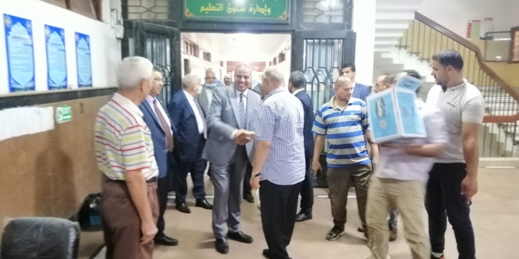 ﻿رئيس جامعة الأزهر يتفقد لجان امتحانات كلية أصول الدين بقطاع الدراسة