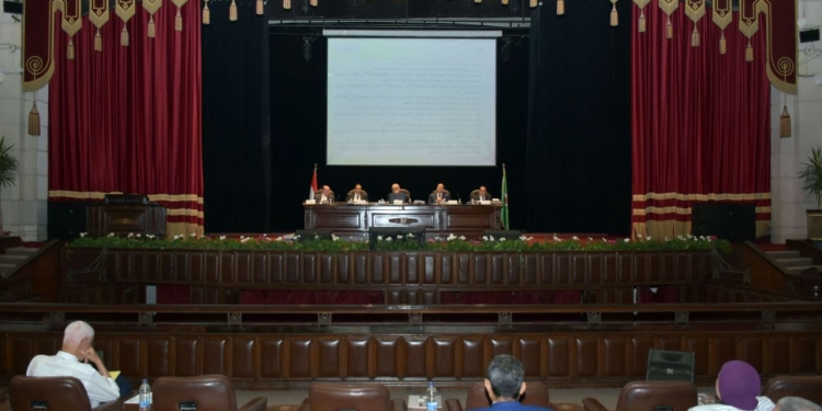 مجلس جامعة القاهرة يهنئ الرئيس السيسي بمناسبة ذكرى ثورة 30 يونيو