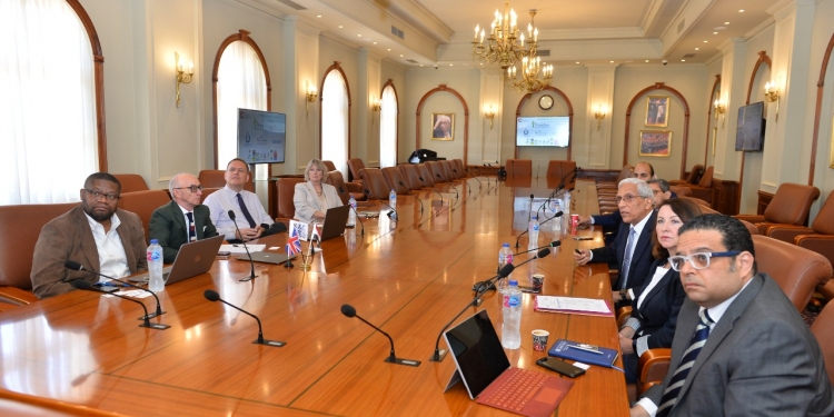 الجامعة البريطانية توقع مذكرة تفاهم مع جامعة لينكولن للتعاون العلمي