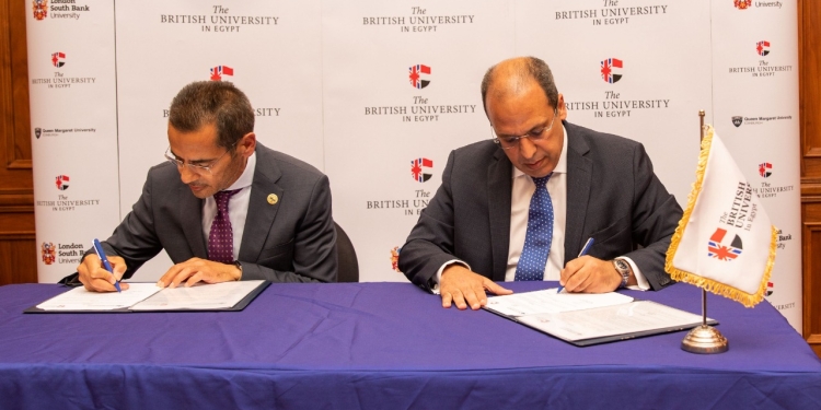 الجامعة البريطانية في مصر توقع مذكرة تفاهم مع «المستشفيات العربية» لتأمين فرص عمل للطلاب