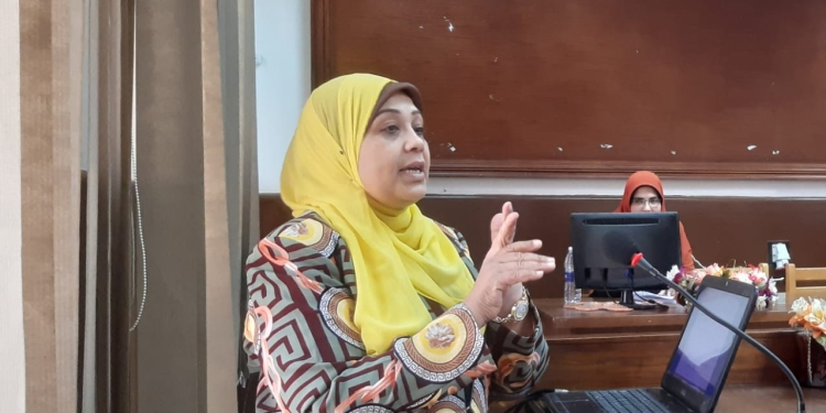 تمريض جامعة حلوان تناقش التغيرات المناخية والصحة النفسية