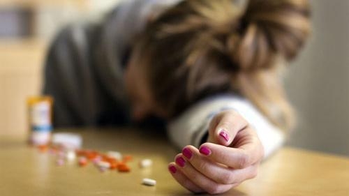 طالبة تنهي حياتها بـ"الحبة القاتلة" بسبب امتحانات الثانوية الأزهرية بالغربية