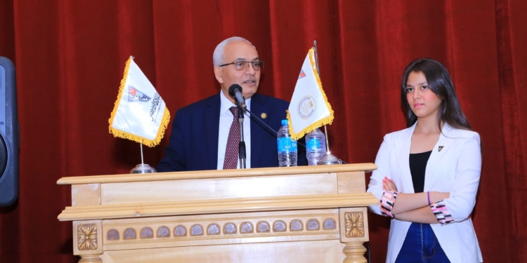  حفل تنصيب المكتب التنفيذى لمجلس الاتحاد العام لطلاب مدارس الجمهورية 