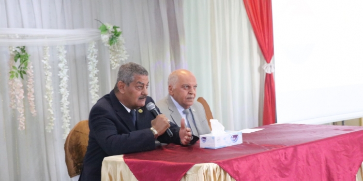 «الزناتي» يفتتح الدورة التدريبية 53 للمعلمين المتخصصة في صناعة القرار